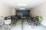 駐輪場　朝日白山マンション